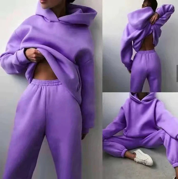 Stay Fashion-Forward with Spring Women's Two-Piece Casual Hooded Sweater Suit